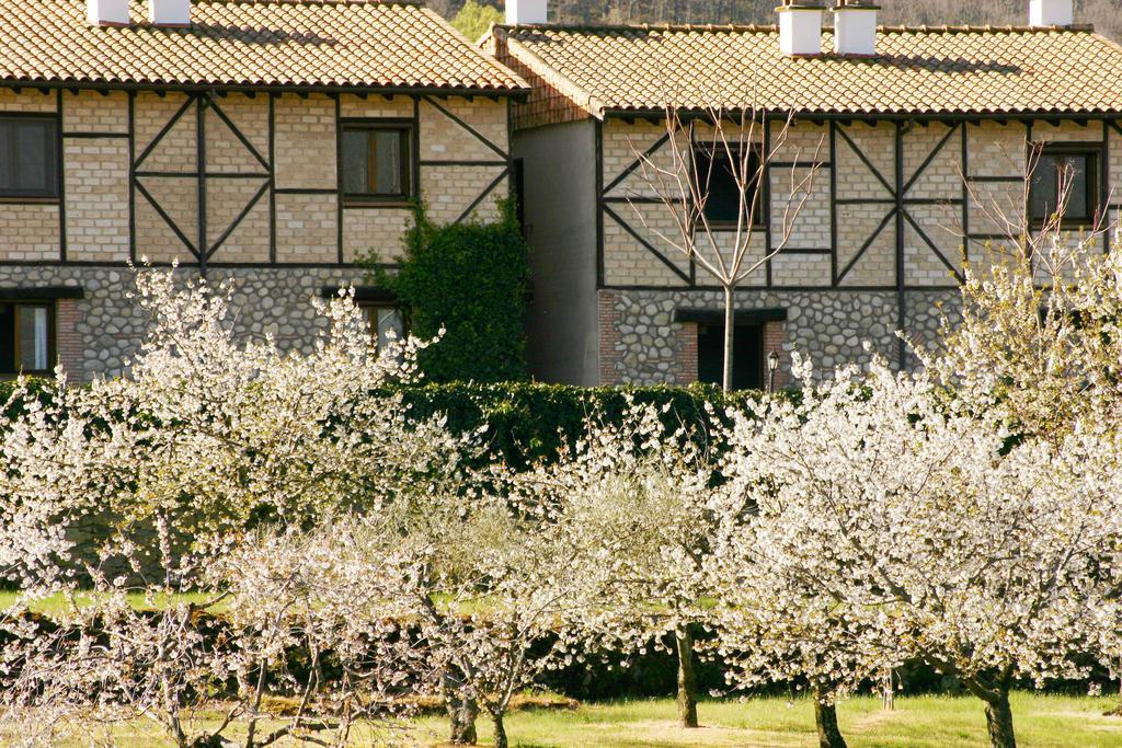 El Canchal De La Gallina - Parking Gratis - Jacuzzi En Privado - Cafeteria - Desayunos - Piscina De Agua Caliente A Partir Del 12 De Abril 2025 Hervás Екстериор снимка